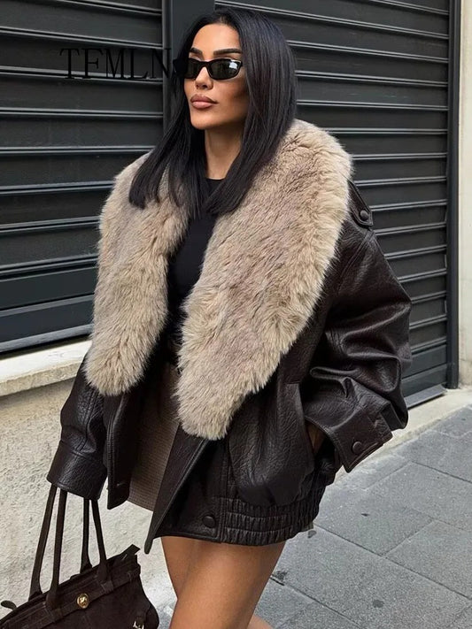 Winter 2025 Oversized Faux Leather Coat with Removable Fur Collar – High-Street Double-Breasted Jacket